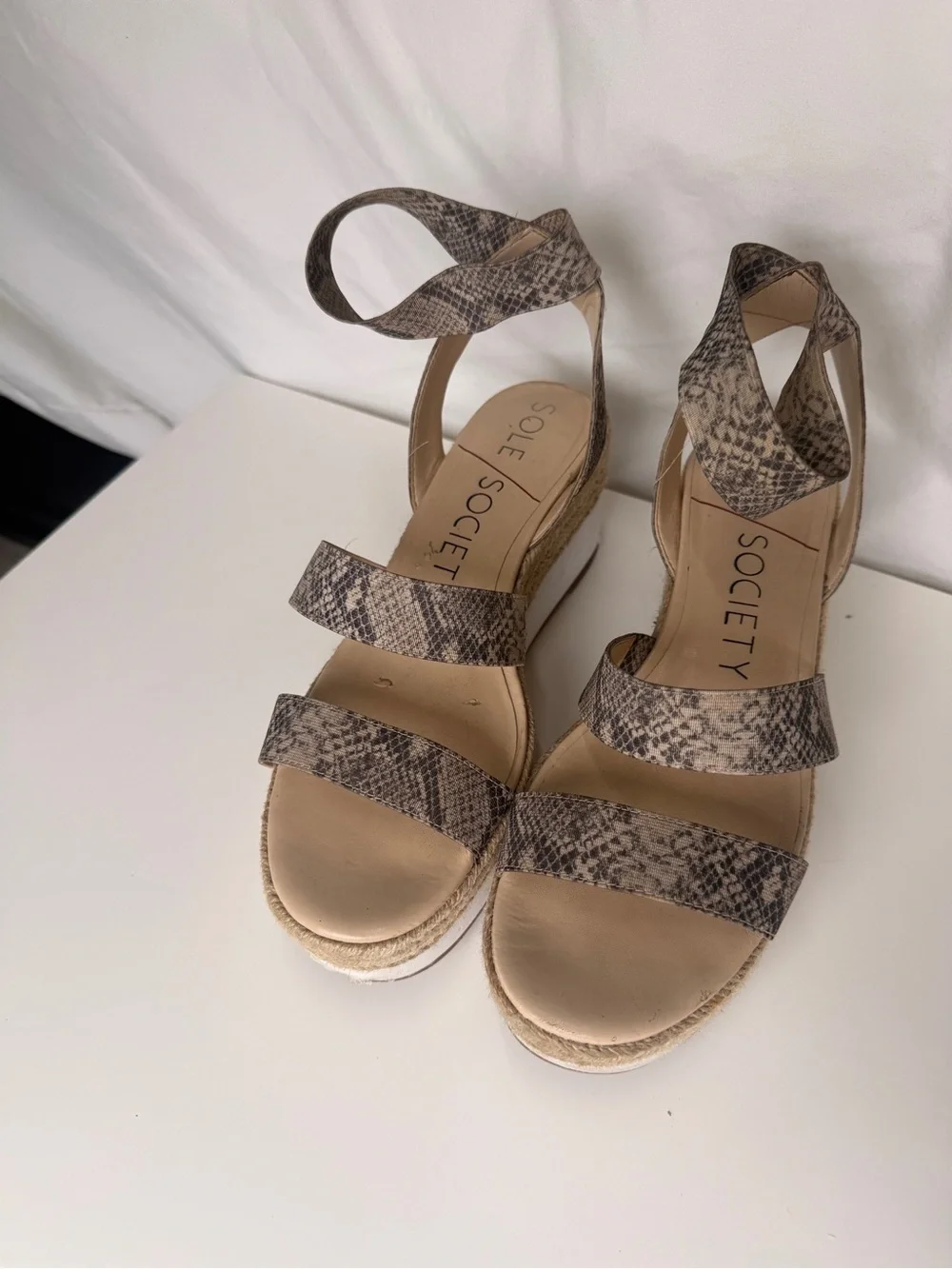 Sole Society Snake-Print Beige Espadrille platform Sandals